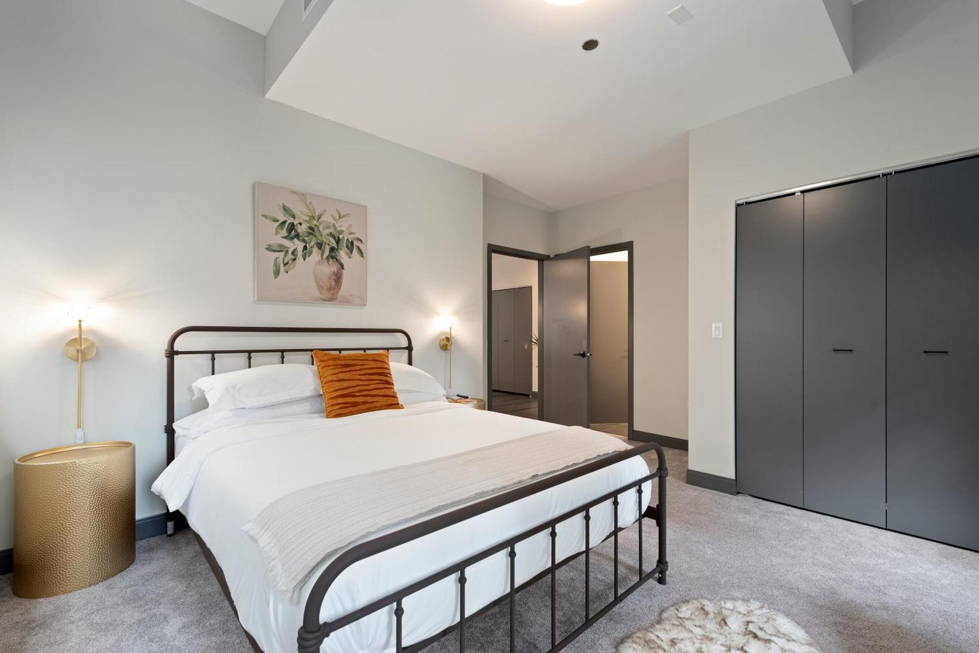 Experience Downtown Chicago At Millennium - Luxury Apartments In The Loop Dış mekan fotoğraf