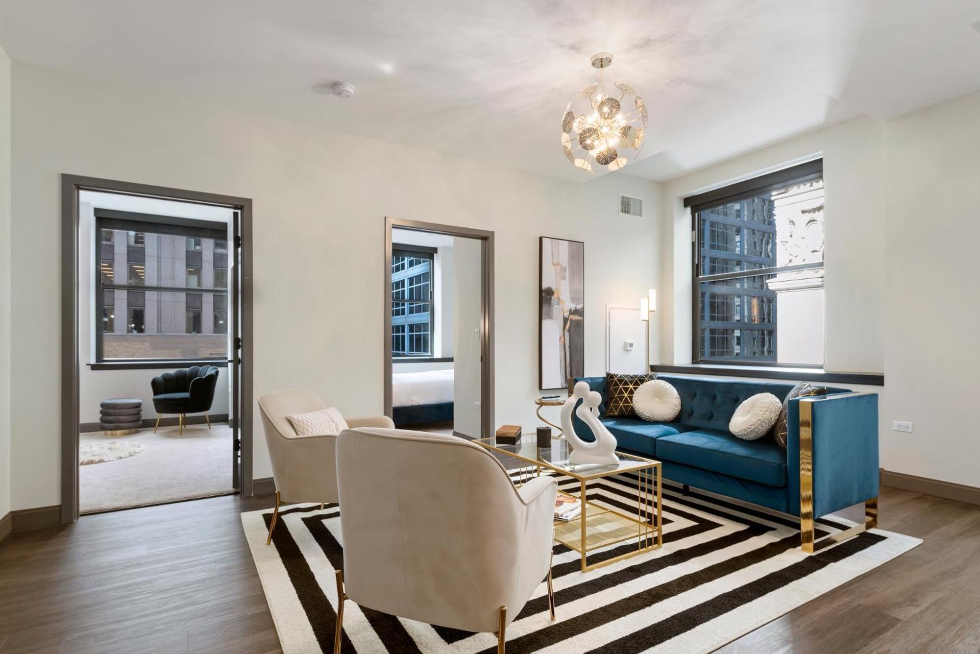 Experience Downtown Chicago At Millennium - Luxury Apartments In The Loop Dış mekan fotoğraf